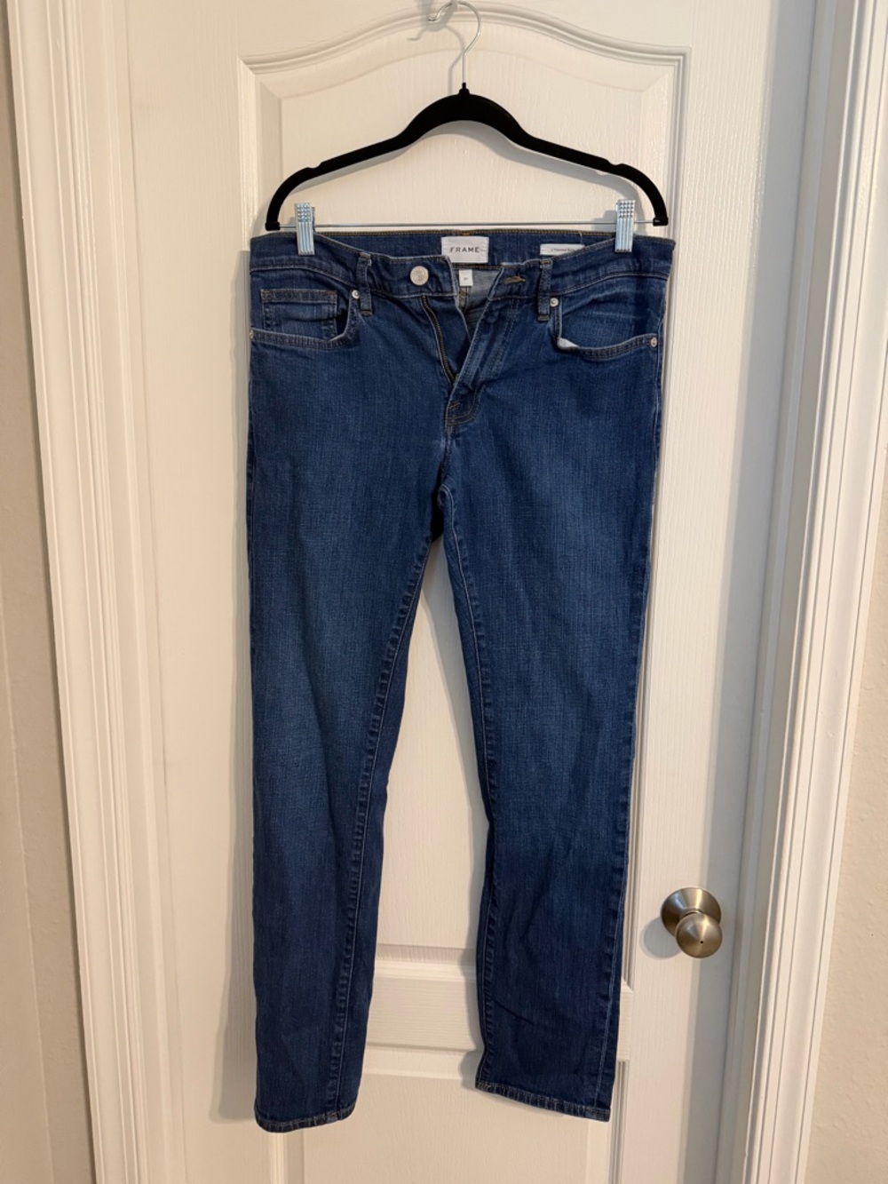 Frame Denim Skinny Jeans in Dark Blue Wash Sz 31